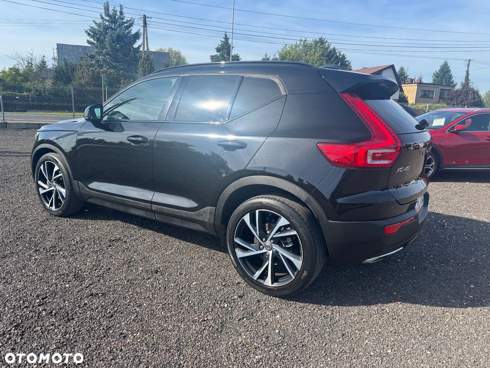 Volvo XC 40 D4 AWD R-Design - 7