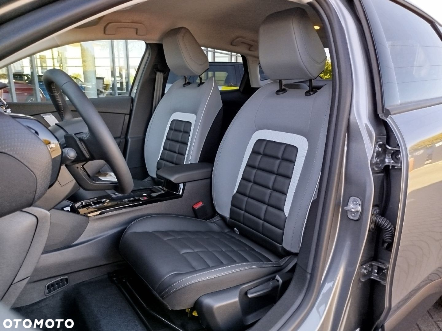 Citroën C4X - 12