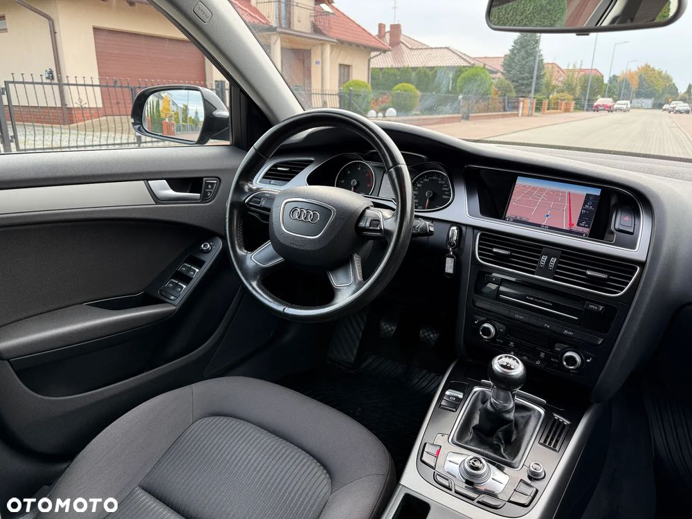 Audi A4 Avant 2.0 TDI - 27