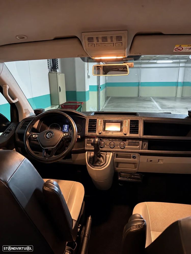 VW Caravelle - 4