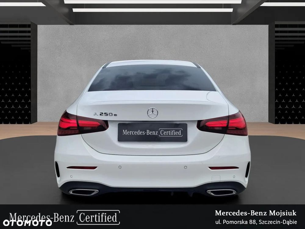 Mercedes-Benz Klasa A 250 e PHEV AMG Line 8G-DCT - 6