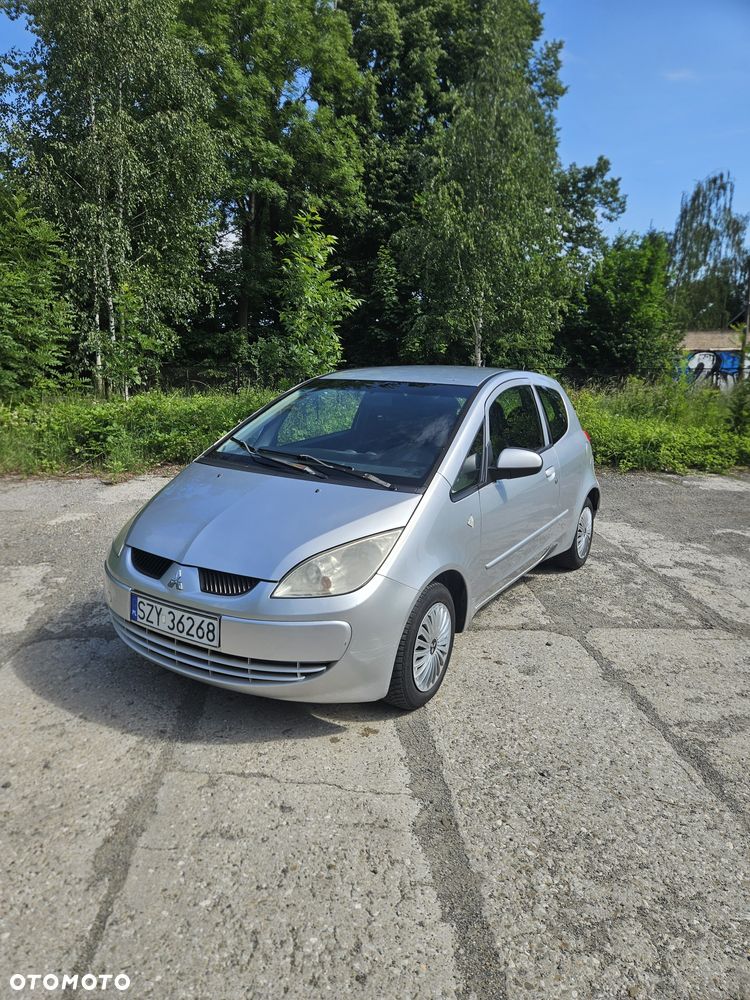 Mitsubishi Colt - 1
