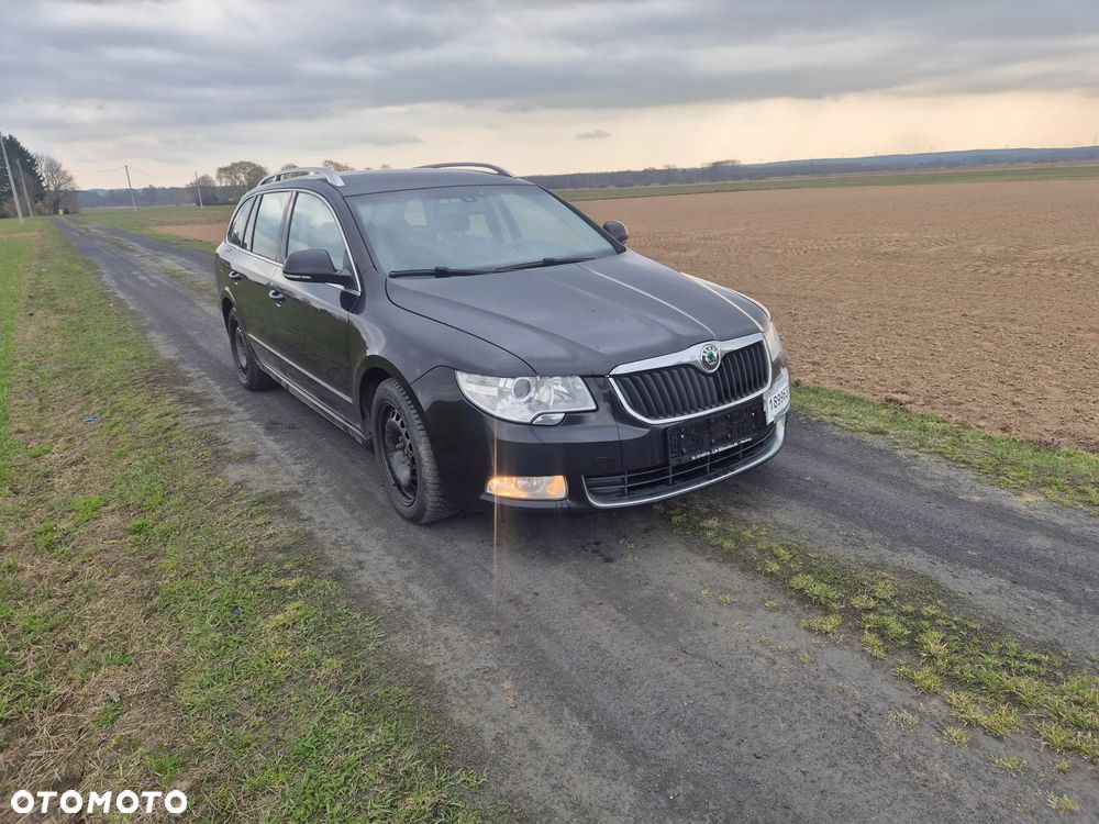 Skoda Superb 1.6 TDI GreenLine - 8