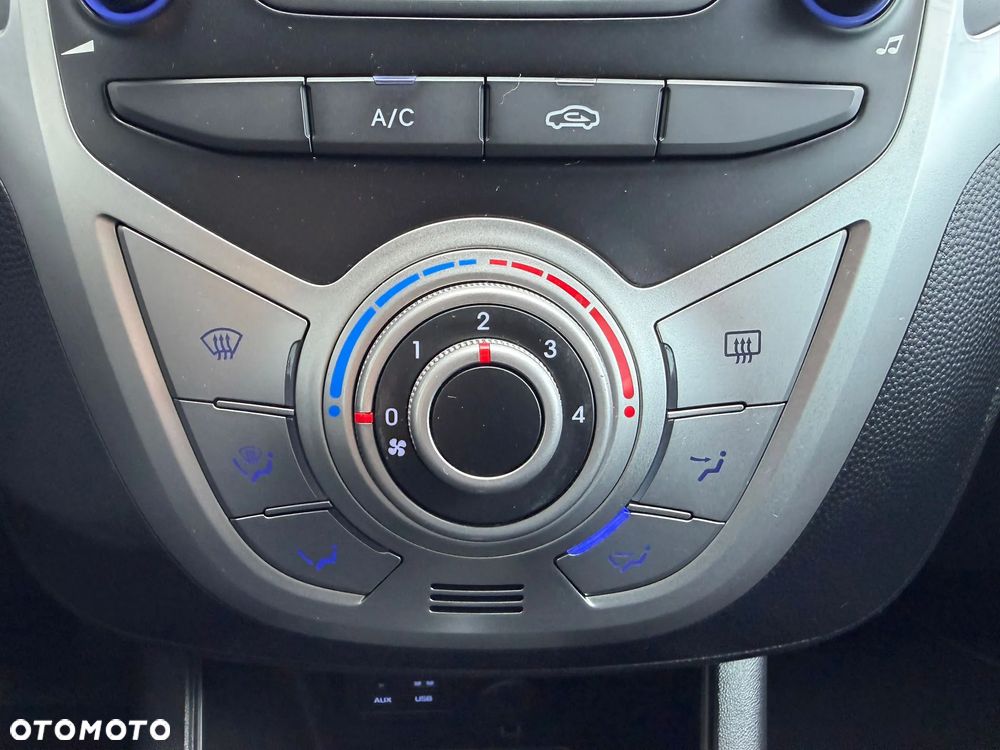 Hyundai ix20 1.4 Classic + - 18