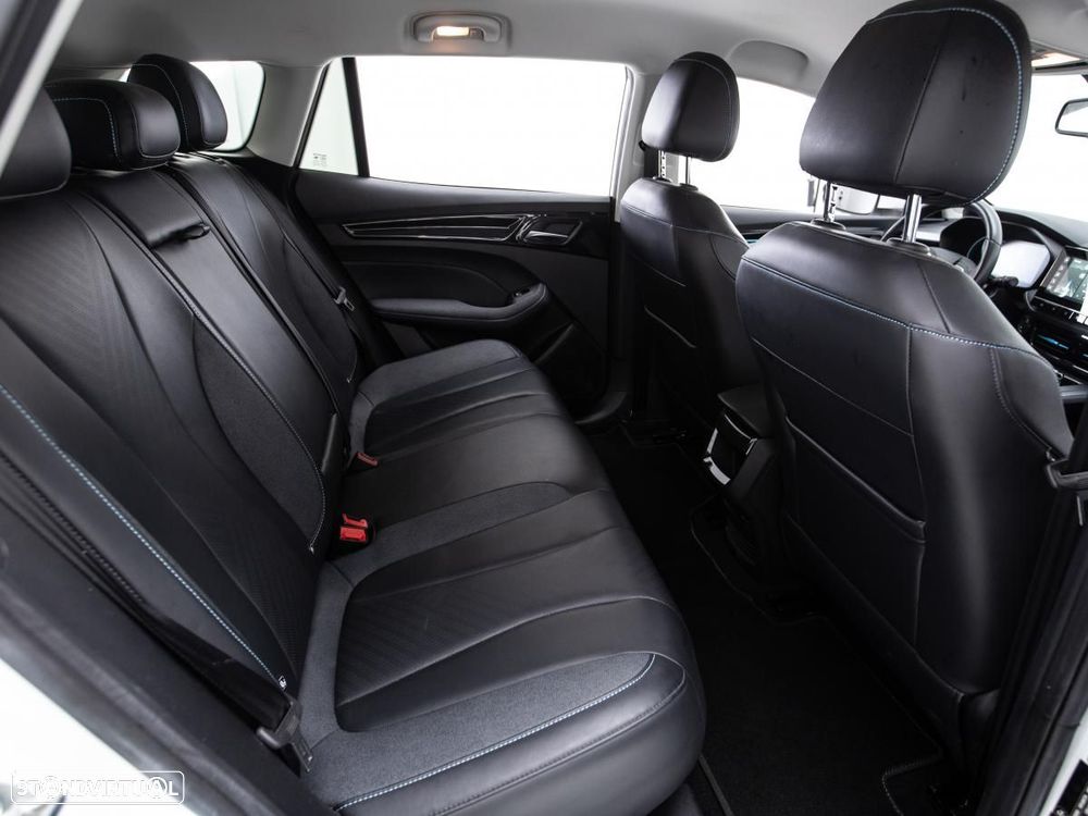 MG MG5 61 kWh Luxury - 12