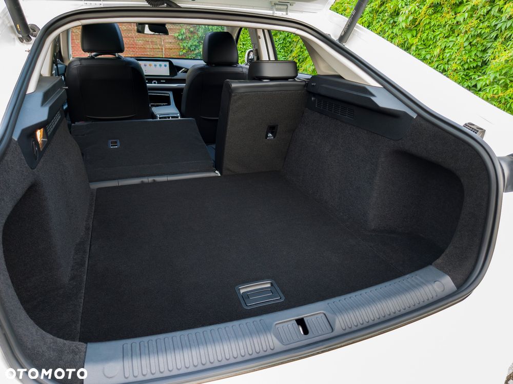 Bestune B70 2.0T Elegance - 27