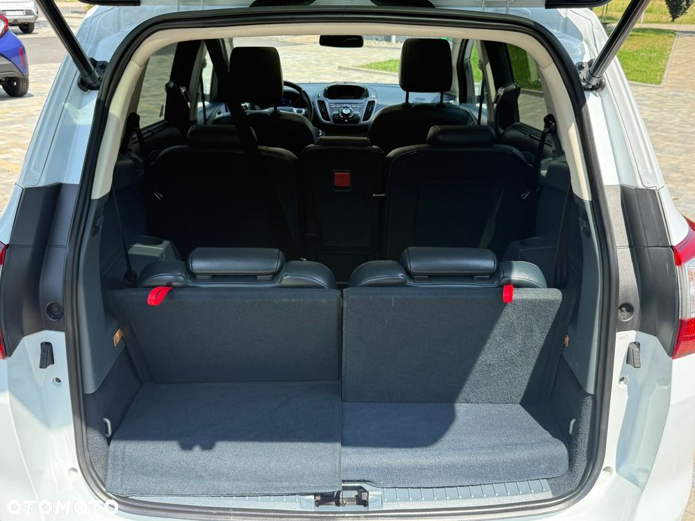 Ford Grand C-MAX 2.0 TDCi Titanium - 25