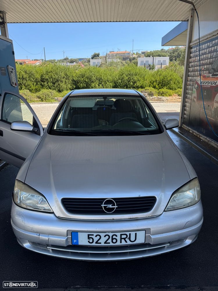 Opel Astra 1.7 DTi Club — fotografia 4