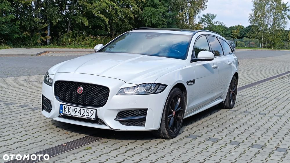 Jaguar XF 2.0 i4D R-Sport - 2