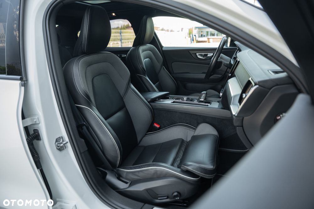 Volvo S60 - 26