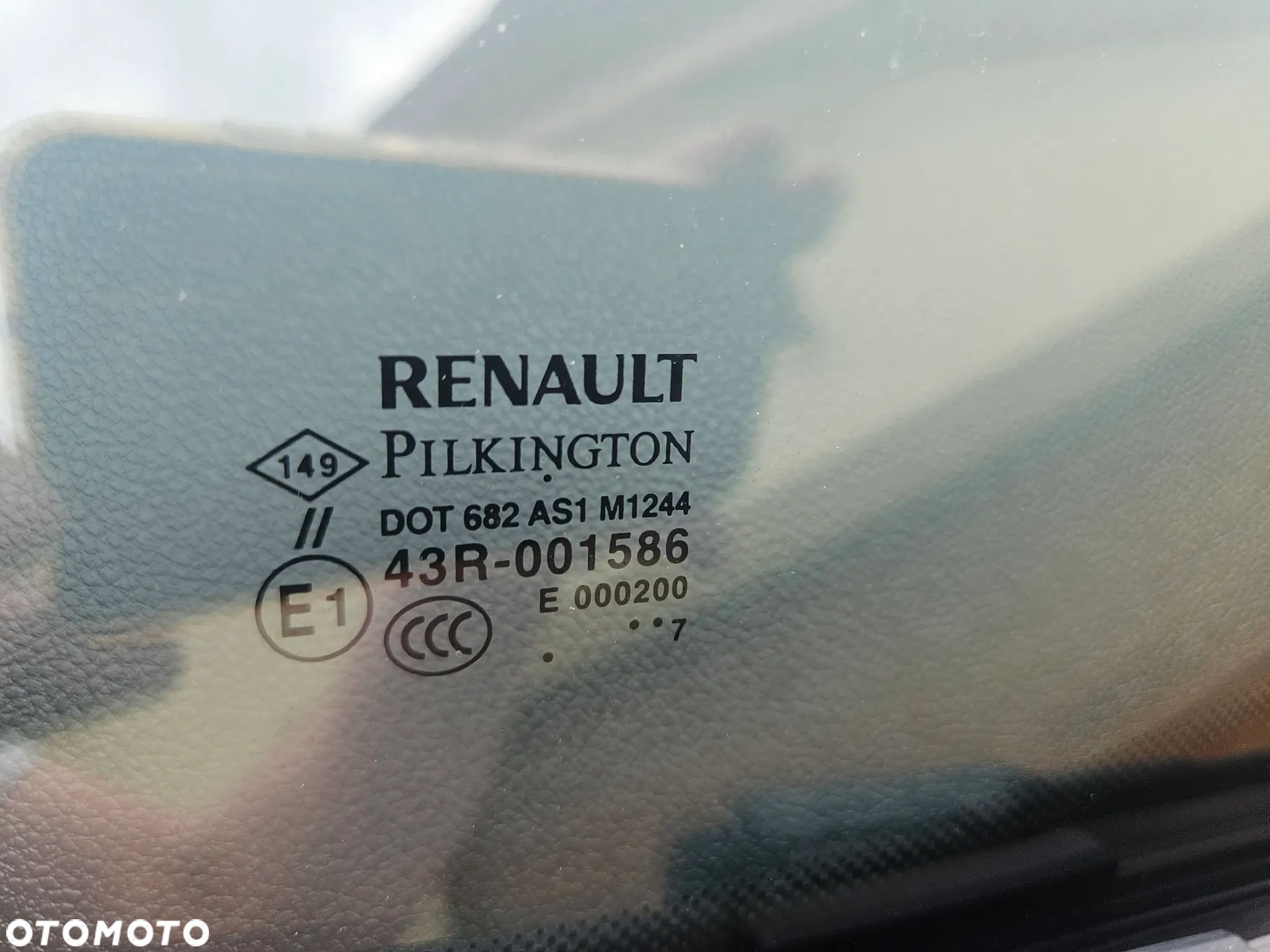 Renault Captur (ENERGY) TCe 90 BOSE EDITION - 27