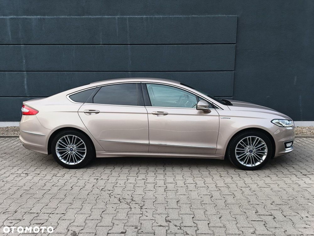 Ford Mondeo Vignale 2.0 TDCi PowerShift - 6