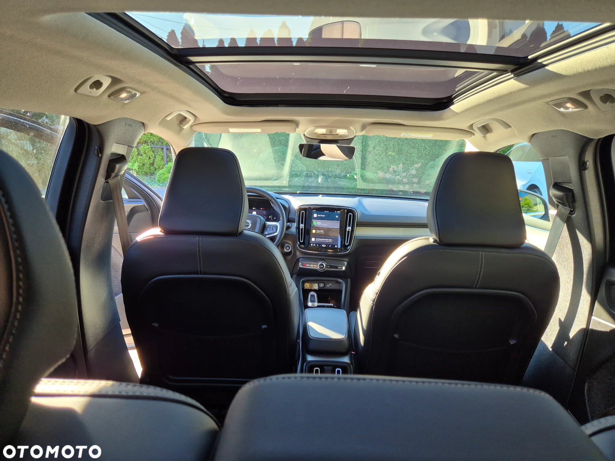 Volvo XC 40 - 18