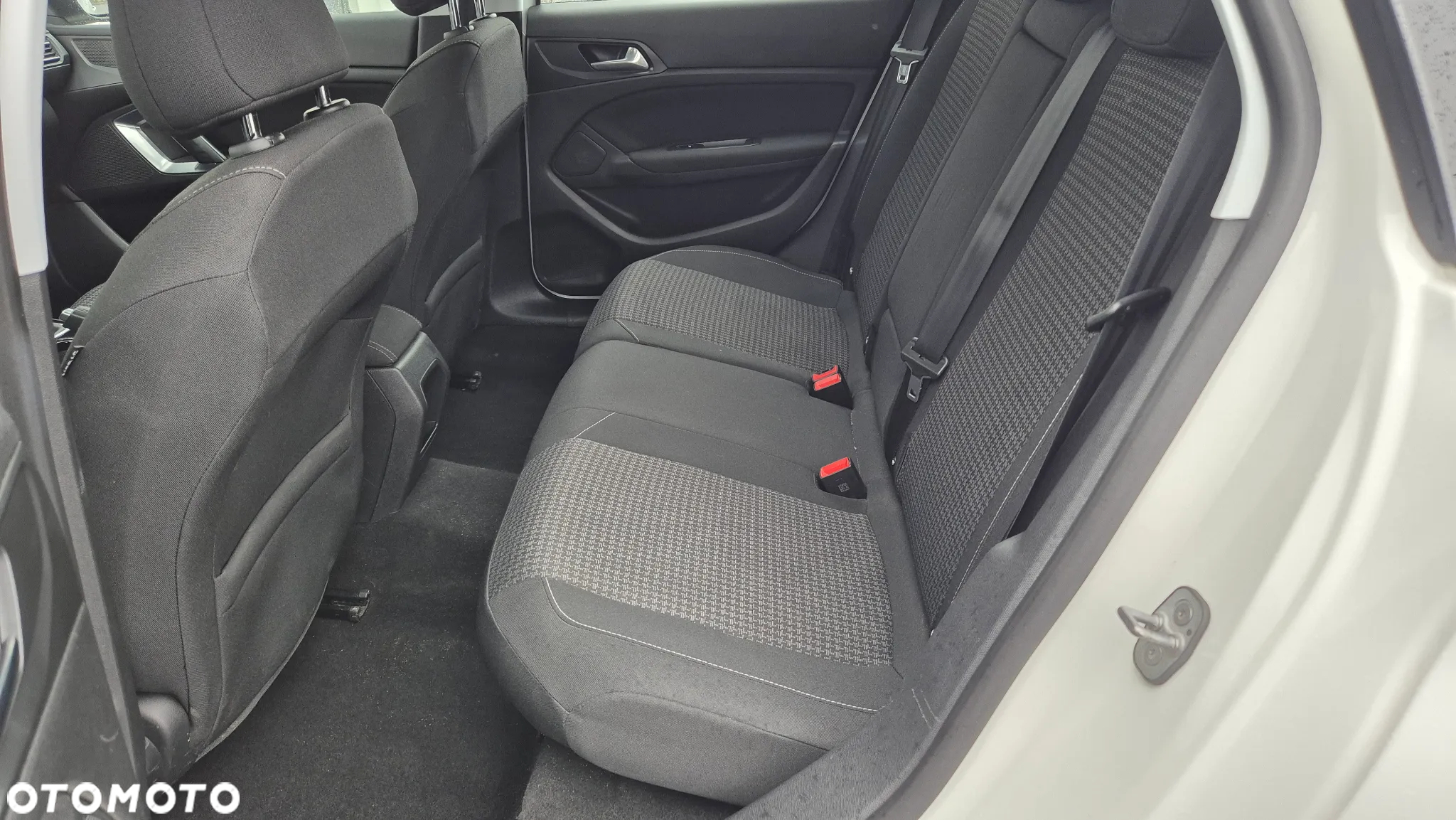 Peugeot 308 SW PureTech 130 Stop & Start Style - 15