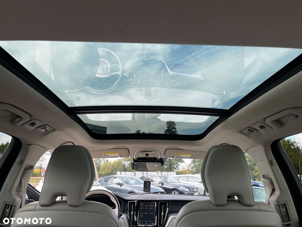 Volvo XC 60 T5 AWD Momentum - 33
