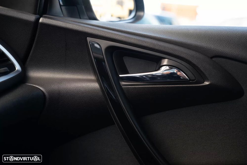 Opel Astra Sports Tourer 1.6 CDTi Executive S/S - 13