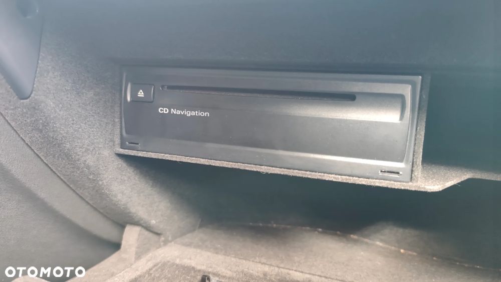 Audi A4 Avant 2.0 TDI - 25