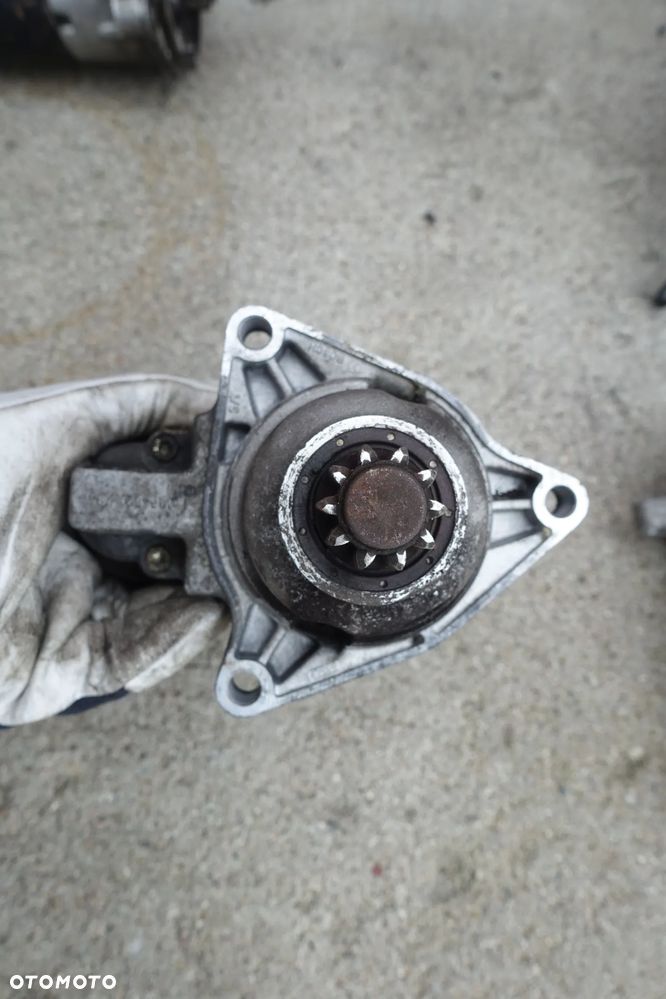 ROZRUSZNIK VW T4 2.4 2.5 BOSCH VALEO - 6