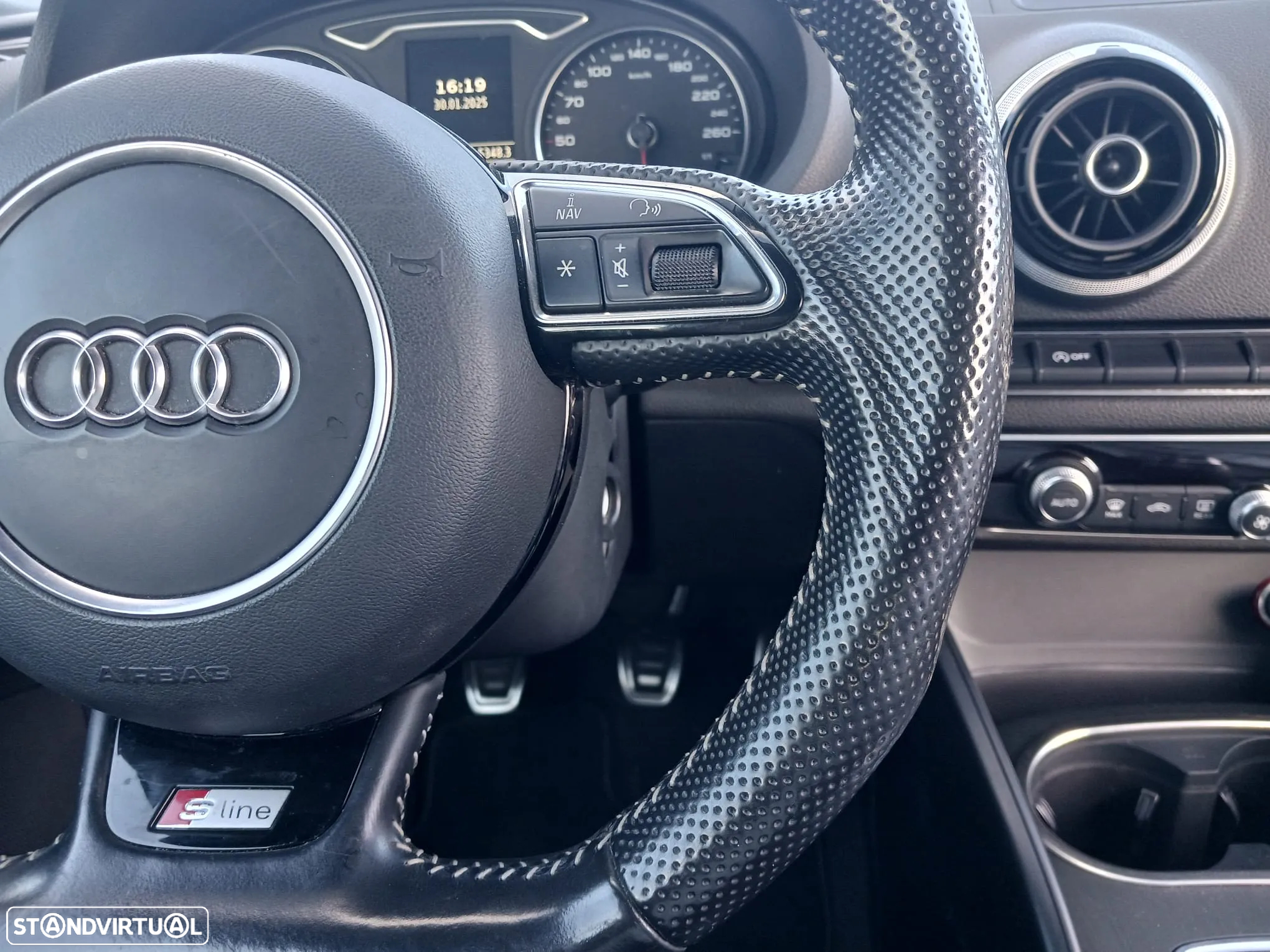 Audi A3 Cabrio 1.6 TDi S-line - 11