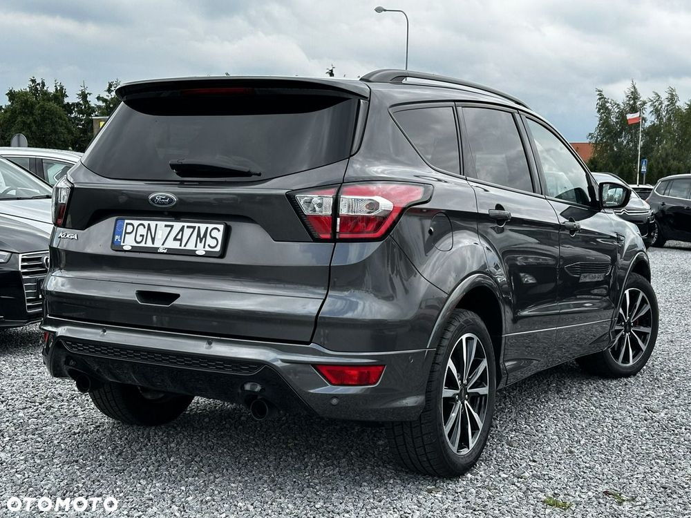 Ford Kuga - 4