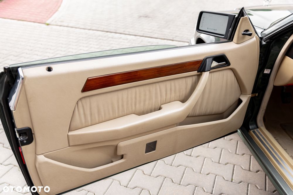 Mercedes-Benz W124 (1984-1993) - 19