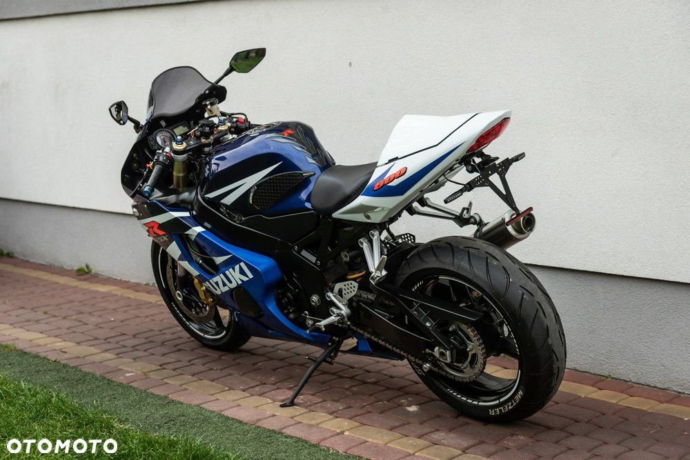 Suzuki GSX-R - 4