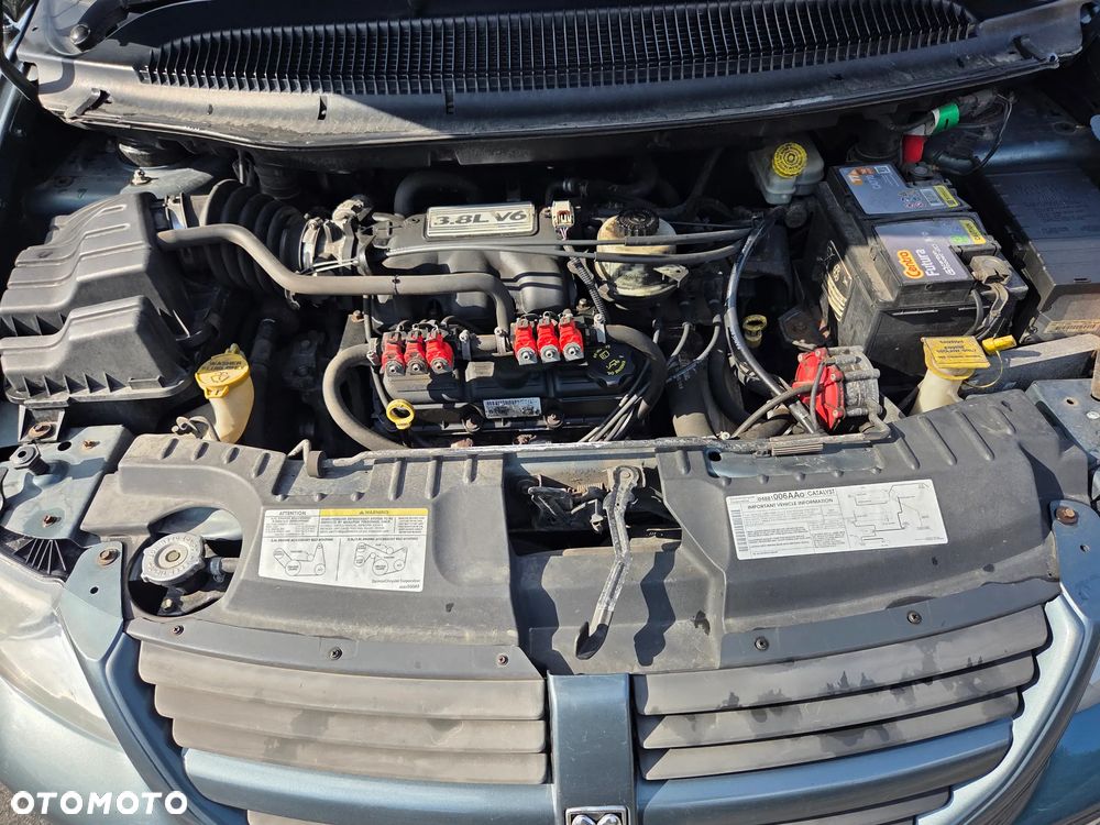 Dodge Grand Caravan 3.8 - 32