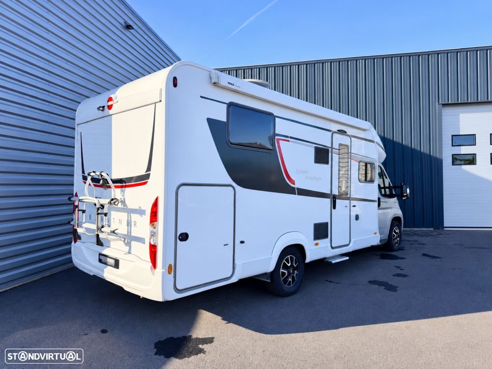 Burstner Lyseo TD 736 Previlége c.central e basculante - 10