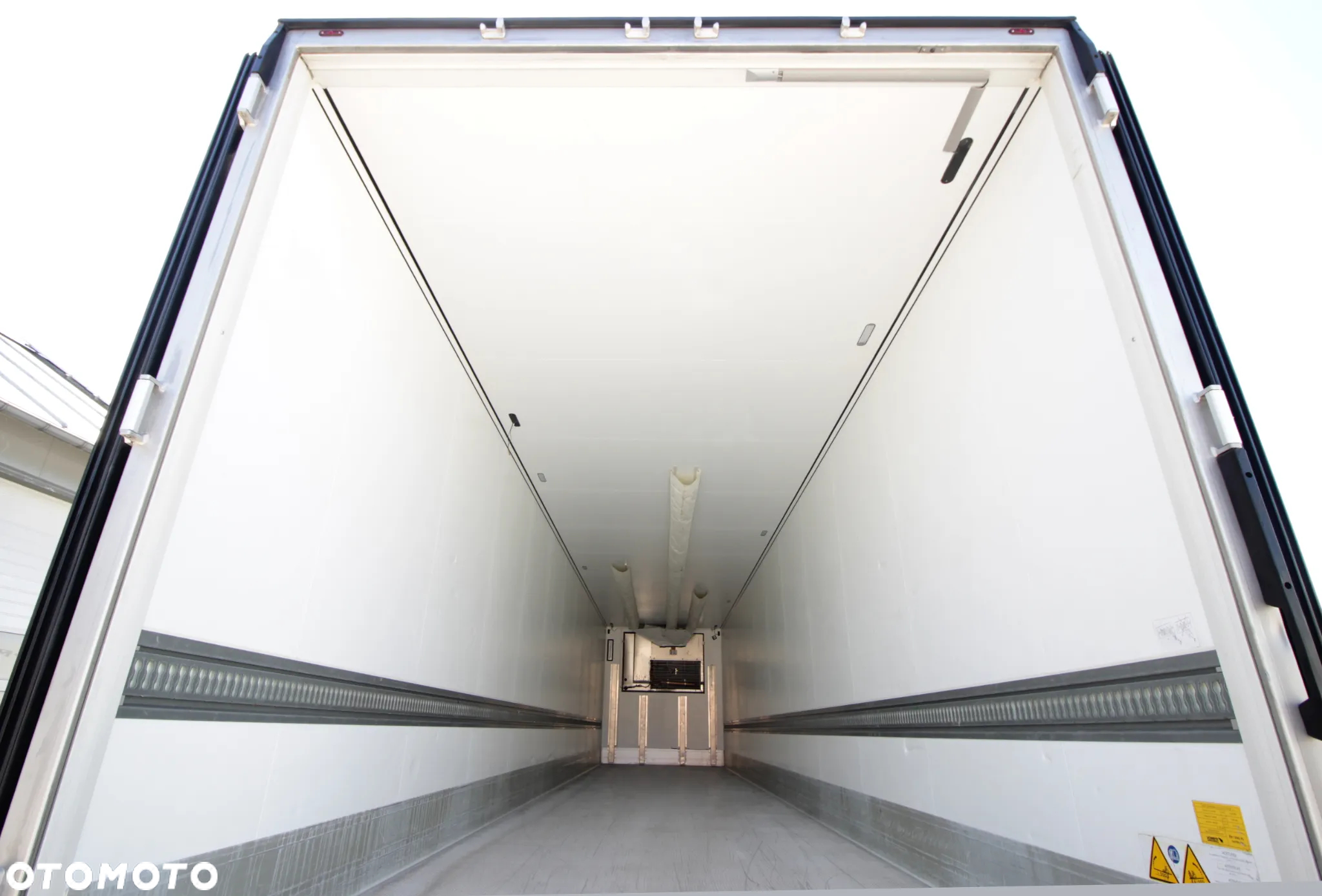 Schmitz Cargobull FP 60 V7 Thermo King SLXi 300 / JAK NOWA / ŚCIANA 7 CM / - 13