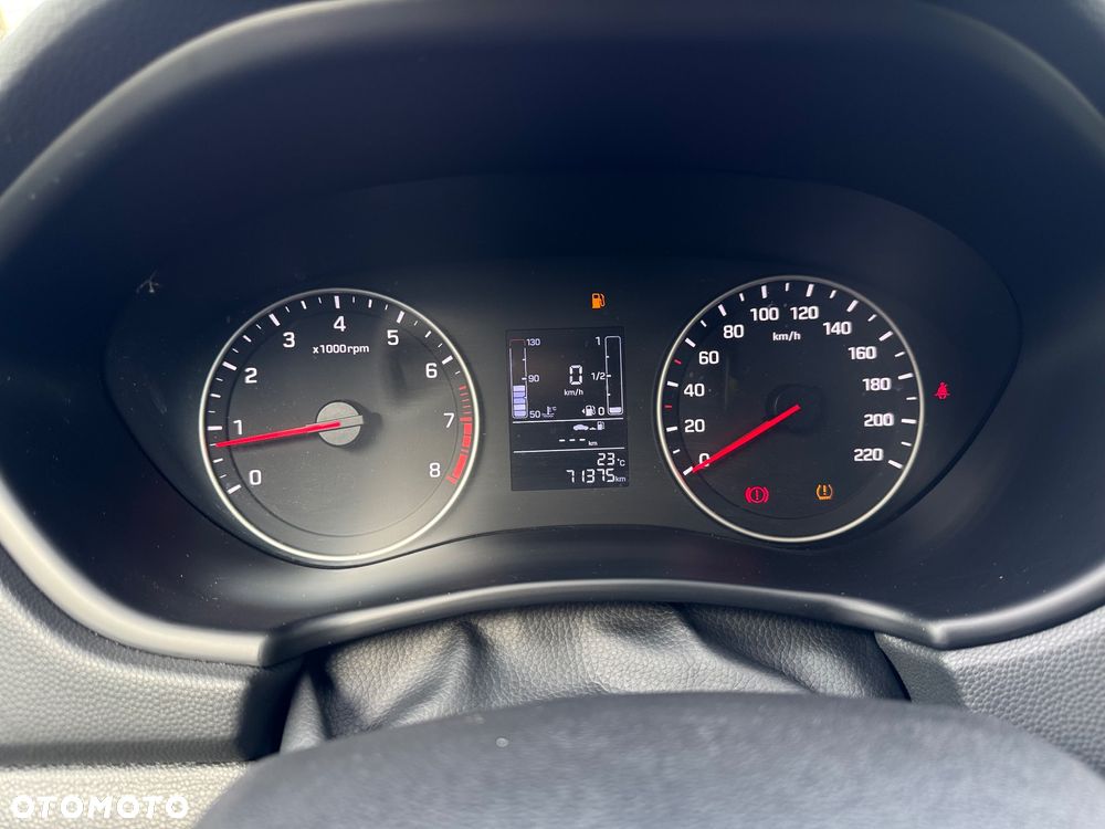 Hyundai i20 1.2 Trend - 17