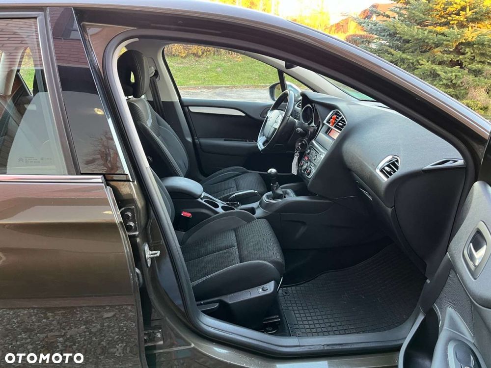 Citroën C4 1.6 VTi SX - 18