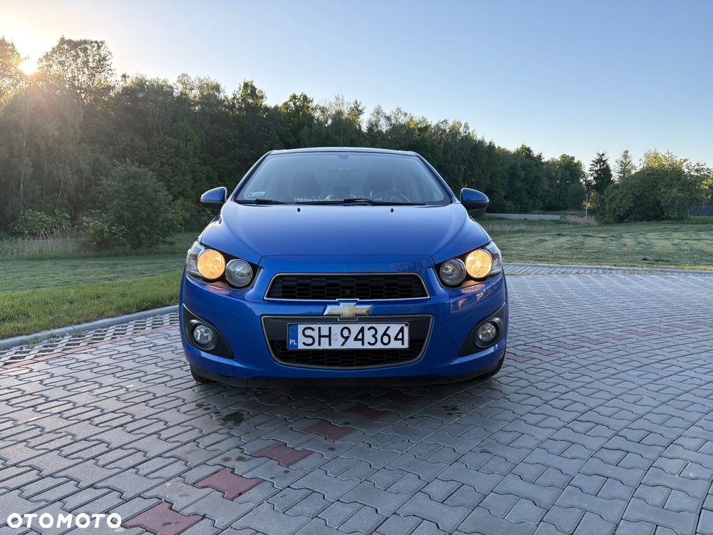 Chevrolet Aveo 1.6 LTZ - 2