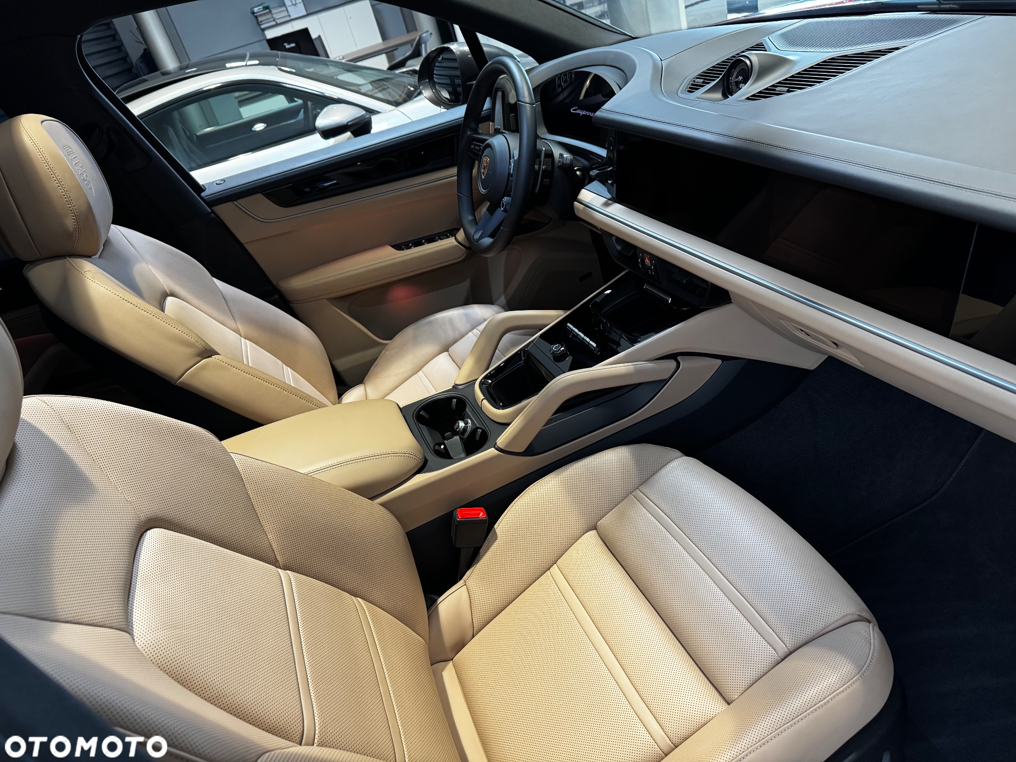Porsche Cayenne S - 17