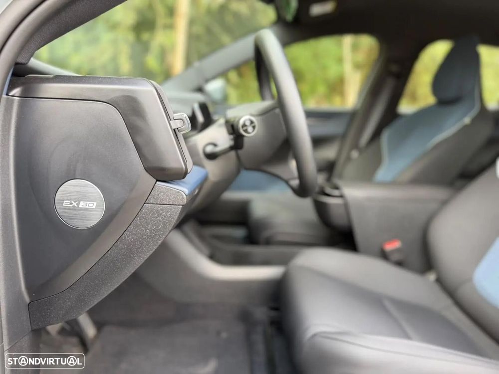 Volvo EX30 69 kWh Single Motor Extended Range Plus - 31