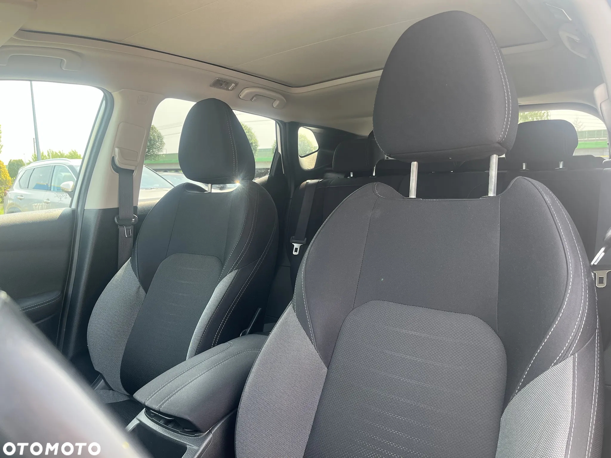 Nissan Qashqai 1.6 DIG-T N-Connecta - 17