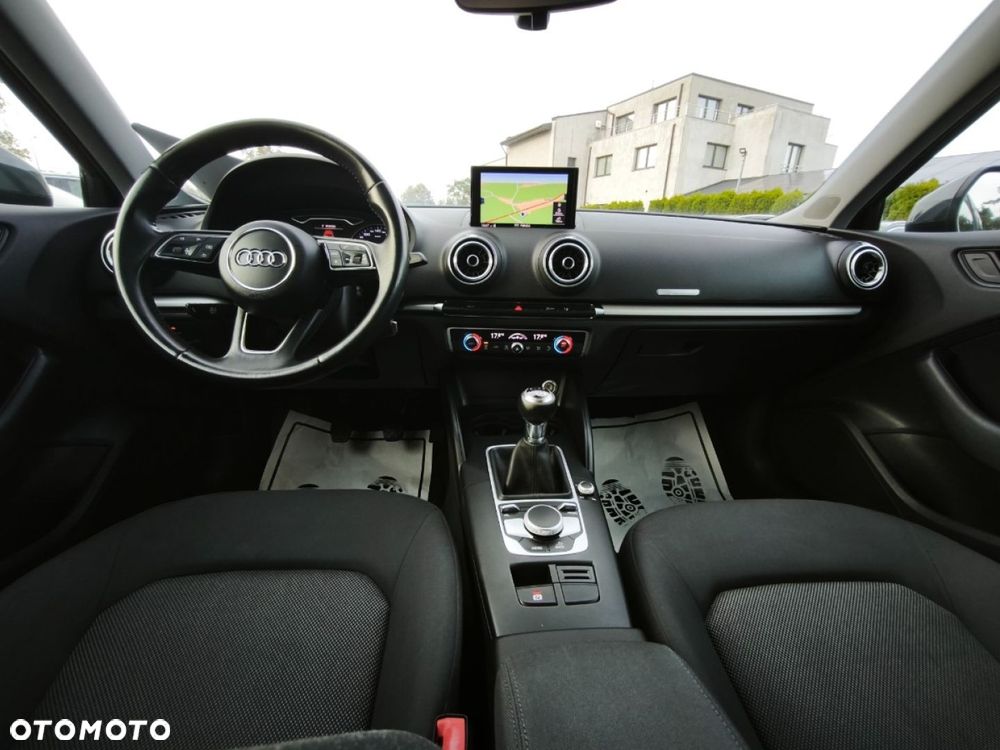 Audi A3 Sportback - 8