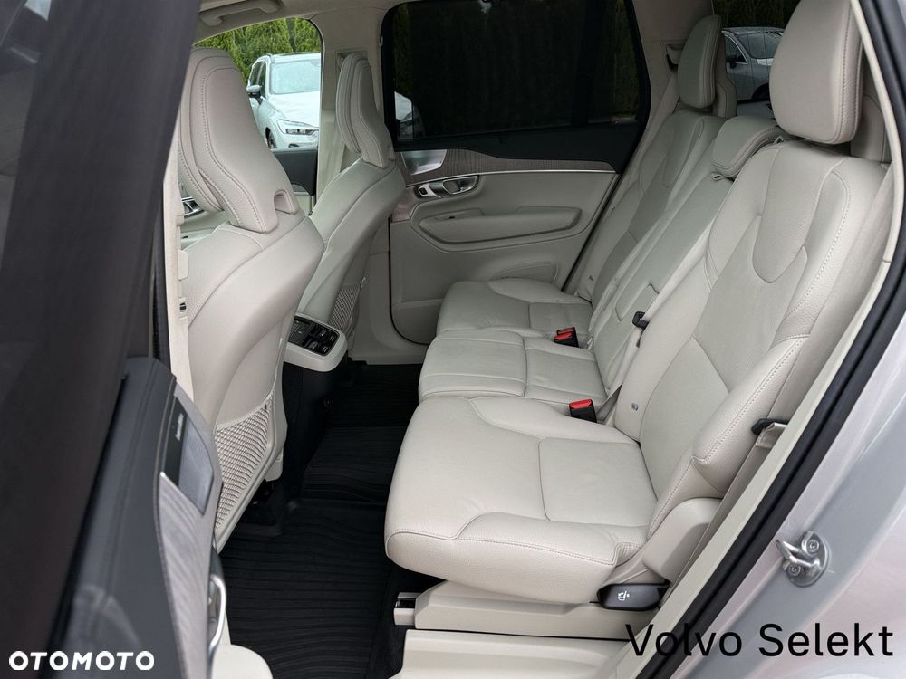 Volvo XC 90 - 19