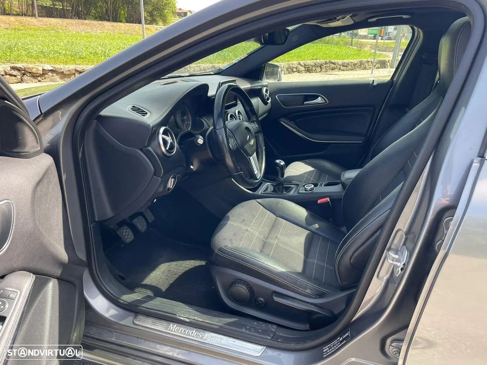 Mercedes-Benz A 180 - 13