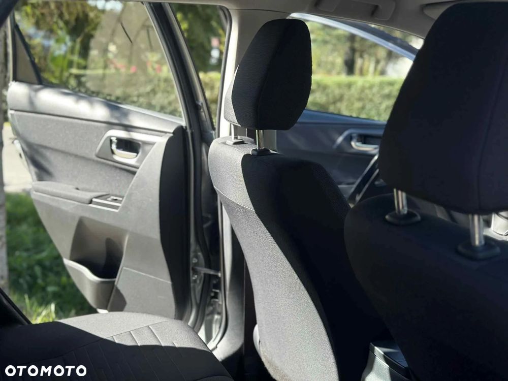 Toyota Auris 1.6 Comfort - 8