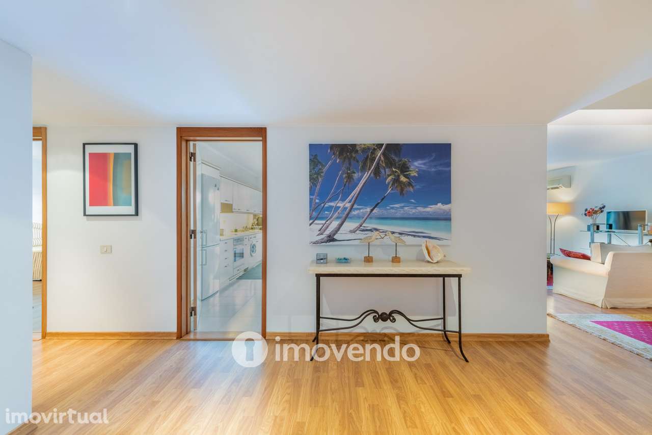 Apartamento T1 com estacionamento, junto da Marina de Vilamoura - Grande imagem: 2/45