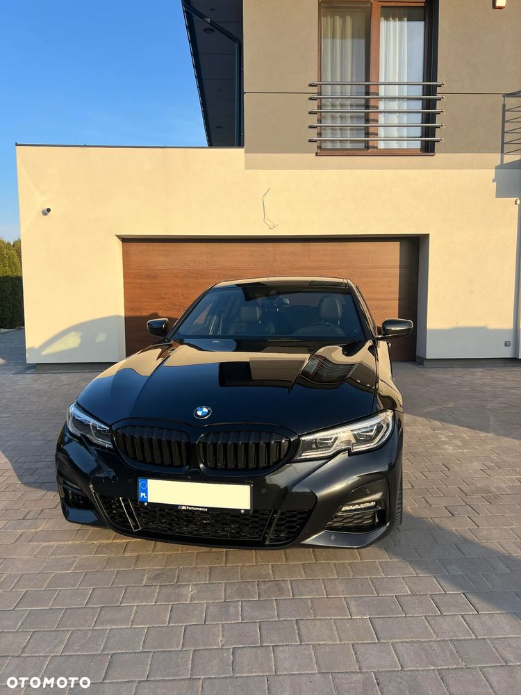 BMW Seria 3 330e M Sport sport - 2
