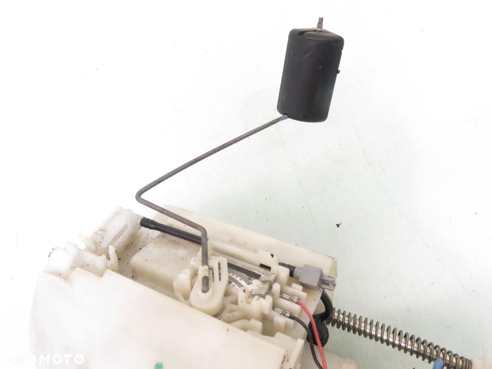 POMPA PALIWA SUZUKI SWIFT II 1.3 1510063J02 1019621880 - 4