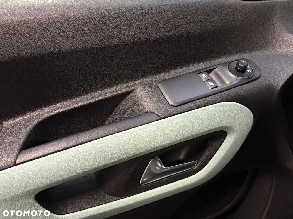 Citroën Berlingo M 1.2 PureTech Feel S&S - 18