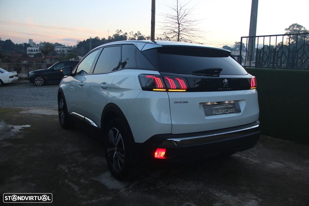 Peugeot 3008 PureTech 130 Stop & Start GPF EAT8 Allure - 5