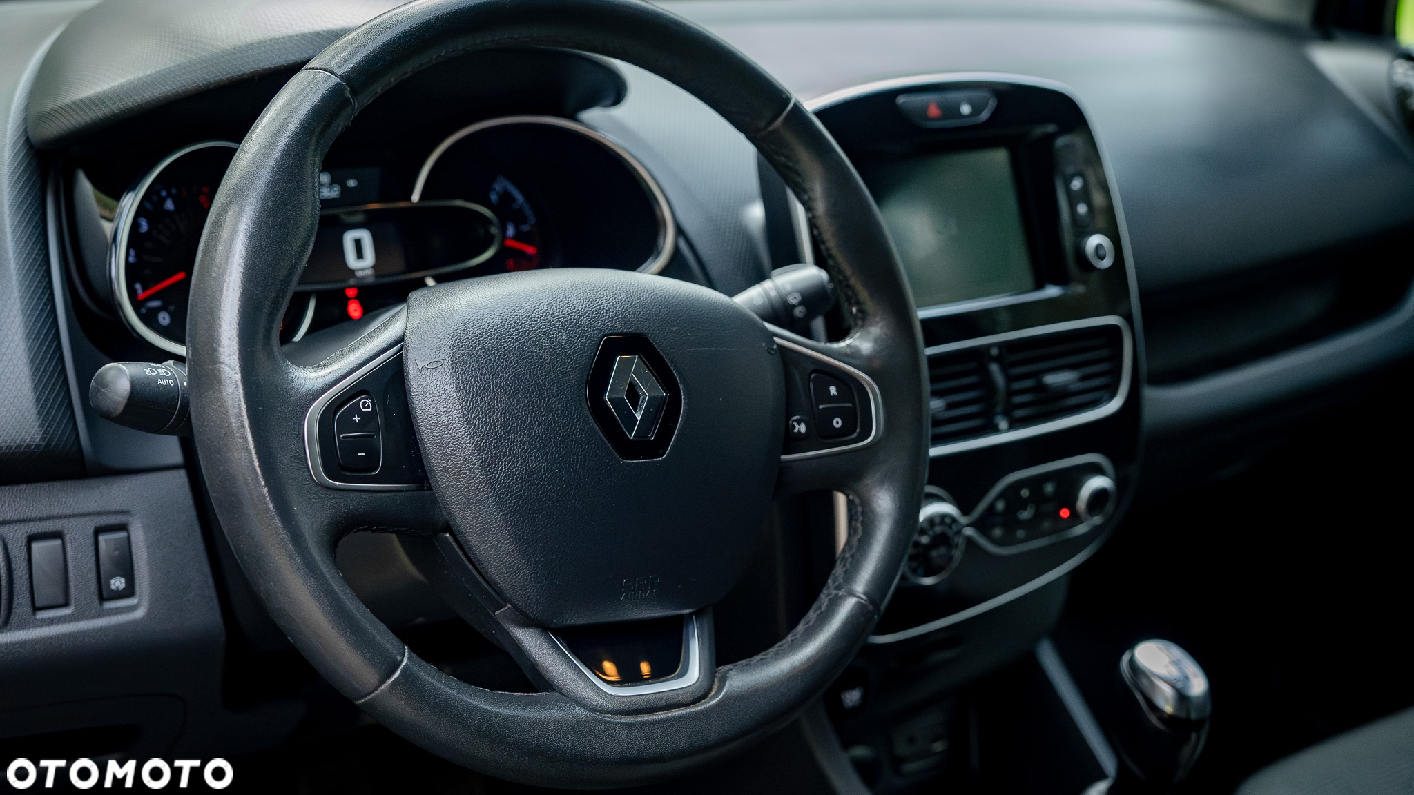 Renault Clio 1.5 dCi Energy Alize - 15