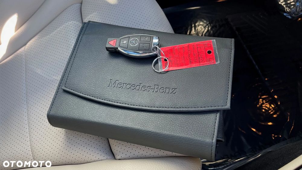 Mercedes-Benz Klasa C 300 9G-TRONIC Exclusive - 23