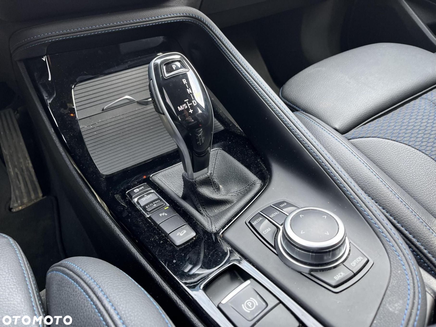 BMW X1 - 16