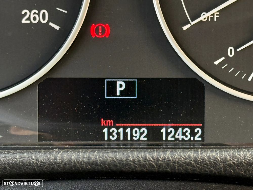 BMW 318 d Auto - 4