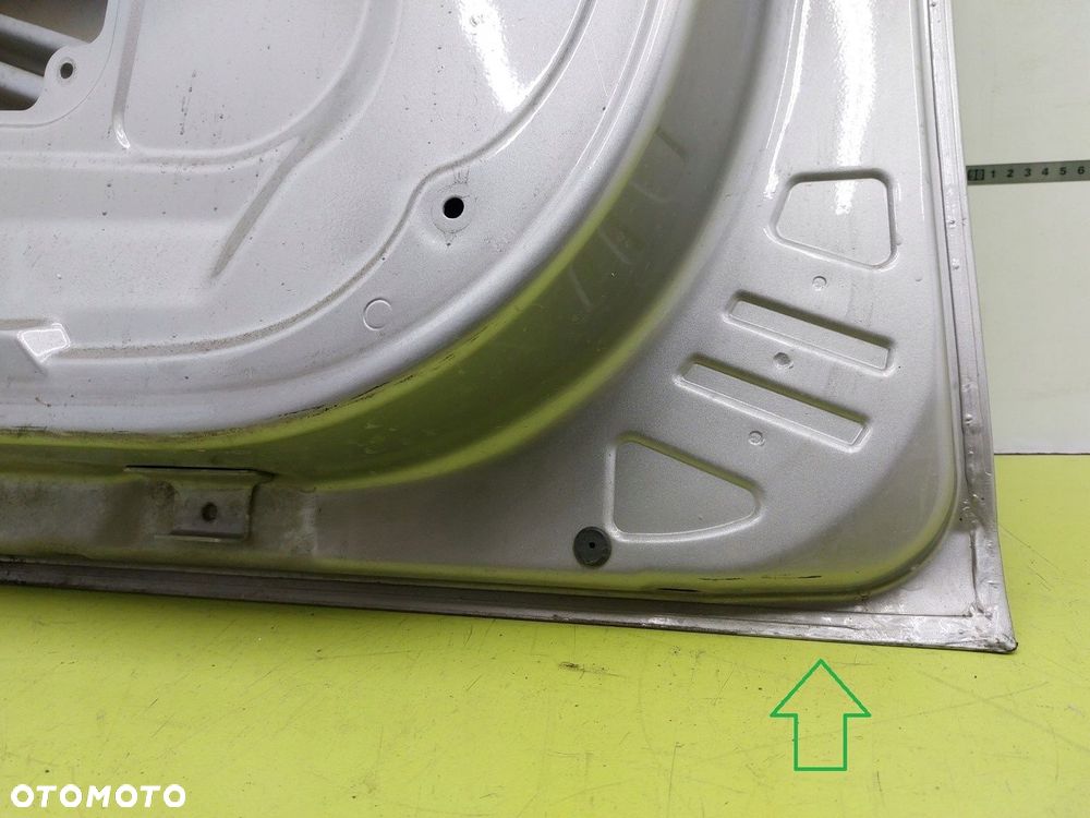 Drzwi przednie prawe przód Skoda Roomster 2006-2010 R NR.LAK: LF8H - 10