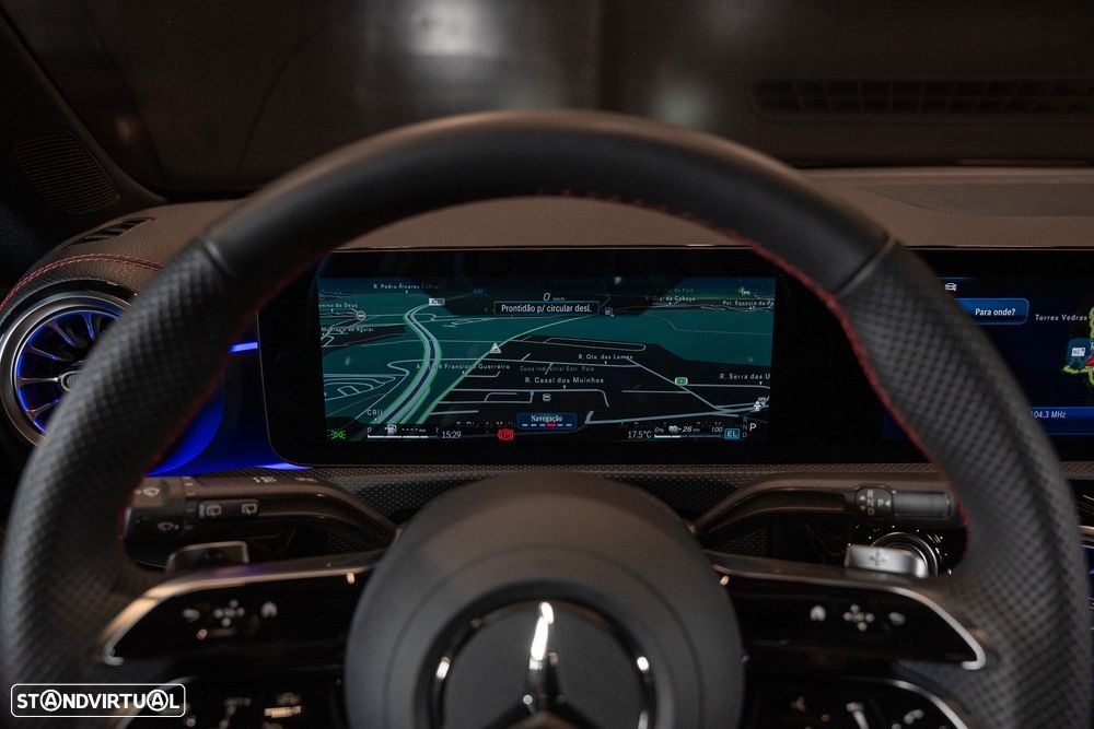 Mercedes-Benz CLA 250 - 18